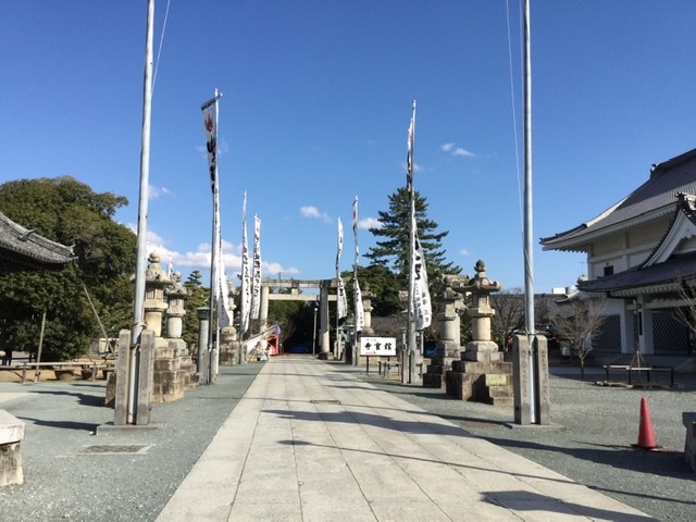�Q��_�L����