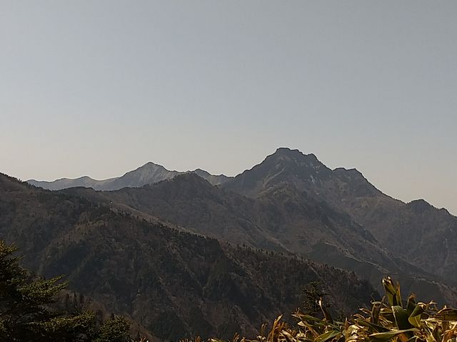 �V�C�悭�ɐ��R�o�R�����璭�߂�ΒȎR_�ɐ��R