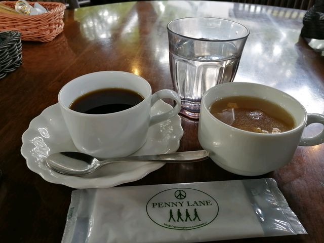 モーニングのスープ美味しいですよね_ベーカリーカフェ・ペニーレイン