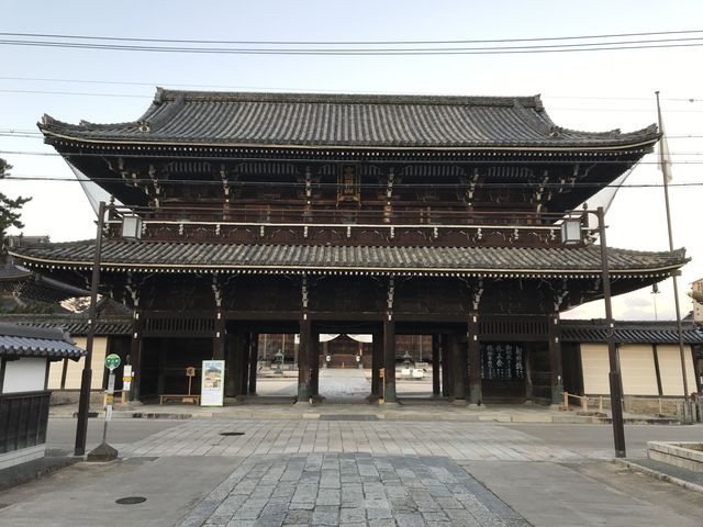 ���c�{�R��C��