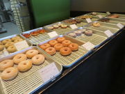 yosshyDONUT LABO̓eʐ^2