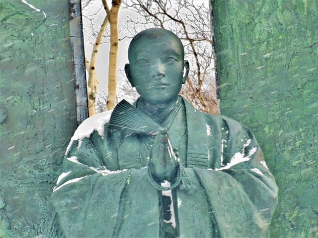 ÐhF230JkJ񑜂̓eʐ^4