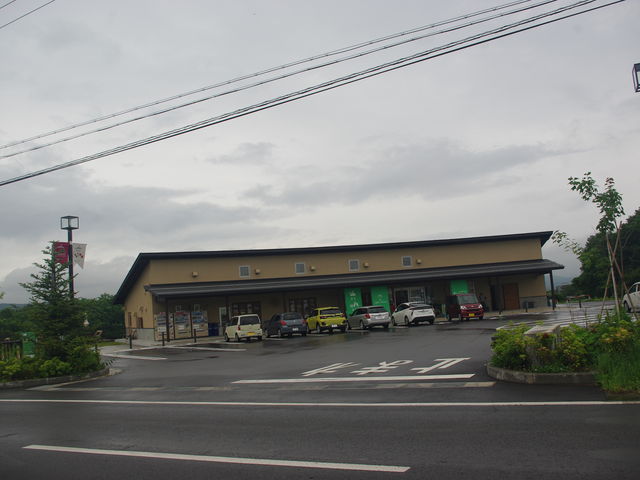 ^{剤̂Âȃ}VFށ[̓eʐ^1