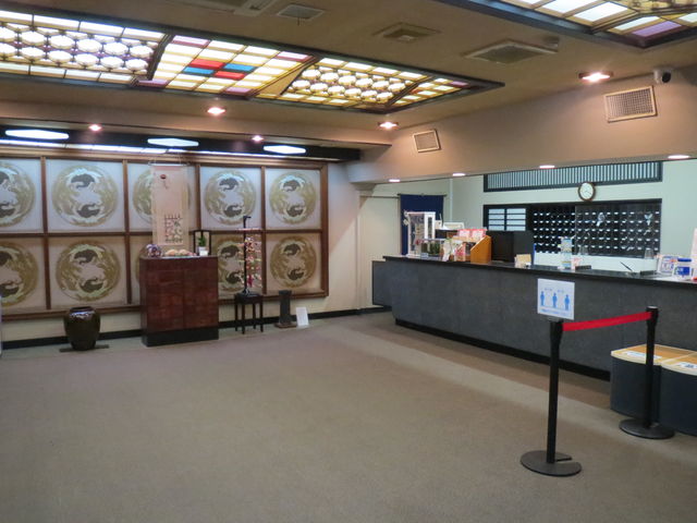 ���r�[�@�E���t�����g_�[�i�̏h�@�C�̂�肩���@������