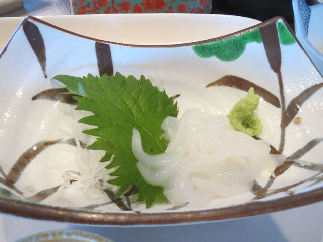 ���H�@�C�J�̎h�g�͐V�N_�[�i�̏h�@�C�̂�肩���@������