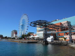 gV[̃GXpXh[vUւ̓eʐ^1