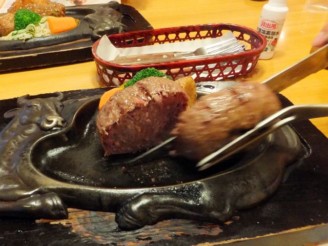 ���񂱂n���o�[�O���ɃJ�b�g�����Ƃ���B_�Y�Ă����X�g��������₩���u�X