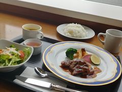 邭̉lؒVgze@DININGBAR@BAYSIDEւ̓eʐ^1