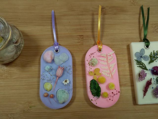 �ʐ^2_�A���}�G�ݓX�@�R���E�}���\��