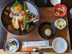 ����������̌��i��ό��z�e���ւ̓��e�ʐ^1