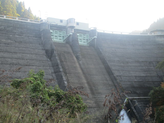 東觜崎駅周辺のダム