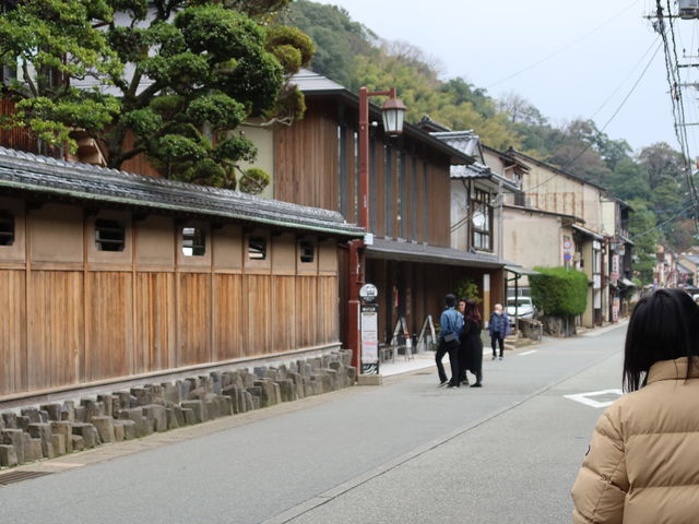 �ܓV�̉��̊X����_��艷��̒�����