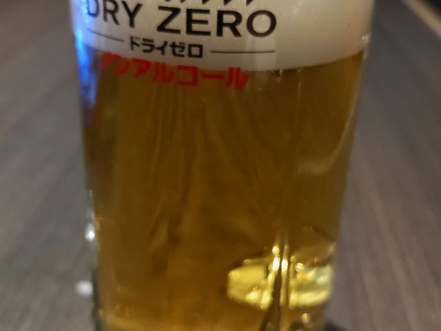 �m���A���R�[���r�[��
���M�A�T�q�h���C�[��_�L�n�X�����򂷂����̓�