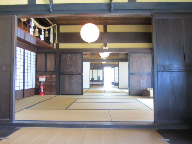 ���Z�n���~�ꉮ�̓���_���̉w �C����