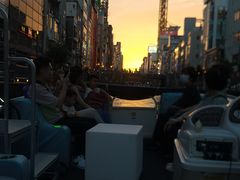 ���[����̃C���f�B�N���[�Y�@���{���D����ւ̓��e�ʐ^1