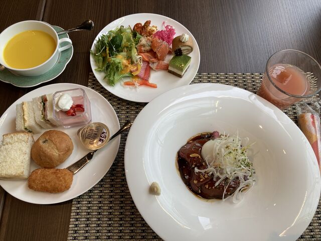 ThAciTh܂_sRȃzeRyfinediningR