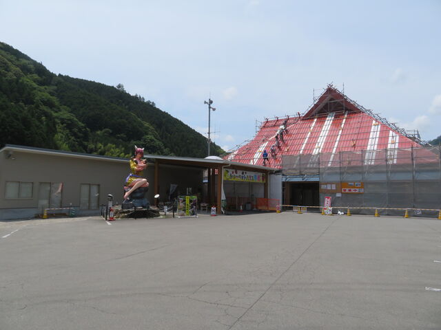 gYnӂꂠ𗬃Z^[
uɂ̕qv_gYn