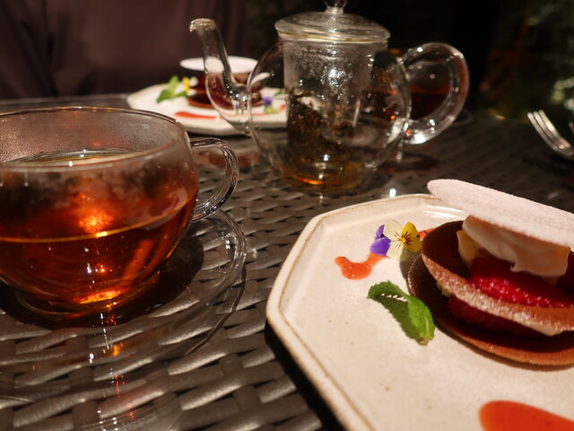 fU[g͂킢_LfISOLETTA