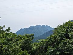 ごつごつとした峰が連なる山の形は印象に残ります - 妙義山のクチコミ
