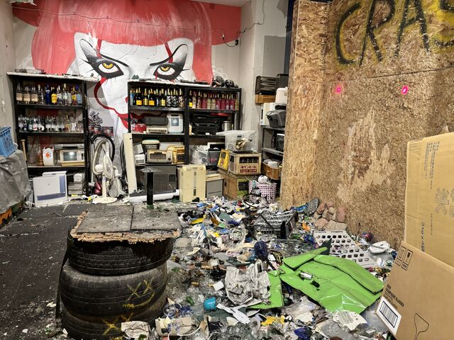 中はこんな感じです_CRASH BOX(クラッシュボックス)