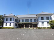 n̒V𒬗jƖ̔فu~[v̓eʐ^1