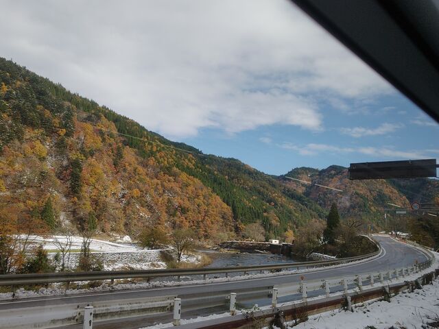 Iw̖kZwł́AgtƐiF̗y߂܂_kZw