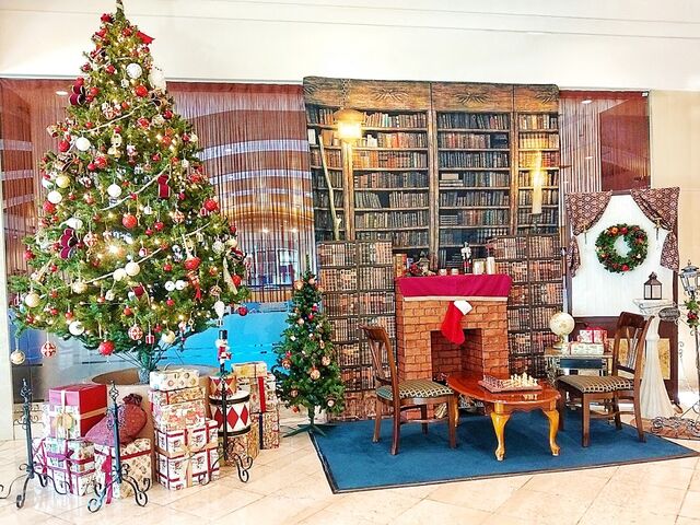 ���r�[�̓N���X�}�X�d�l��_���c�����z�e���G�A�|�[�g