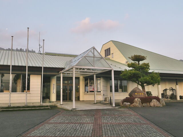 sklfh����̎F������s��e���y�ق̓��e�ʐ^1