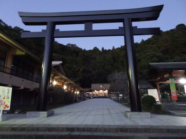 Ƃ񂳂̎p욠_Ђ̓eʐ^1