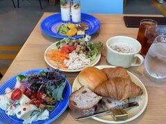 CrXX^CYÉ Market St.̎ʐ^1