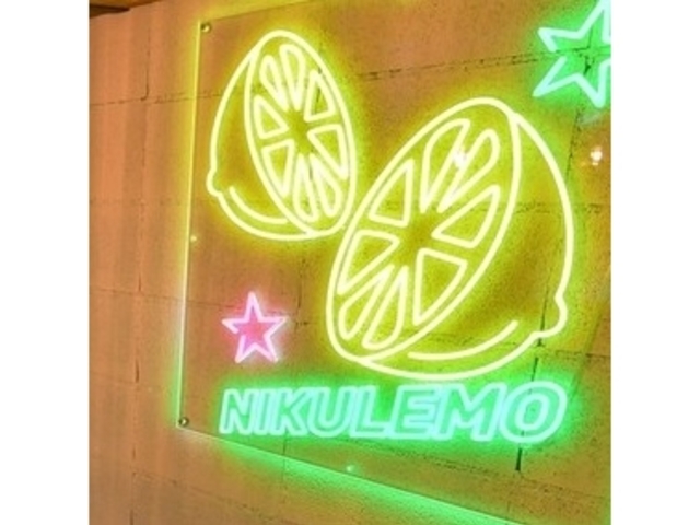 ~~bN̓ƂǂT[BhZgX̓eʐ^1