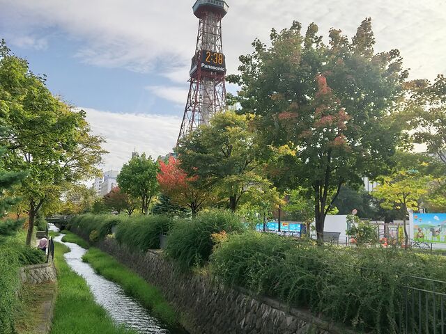 �e���r���ƍg�t_�����ۂ�e���r��