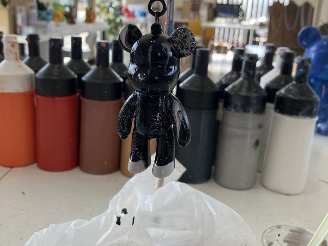 I_MY BEAR STUDIO WH