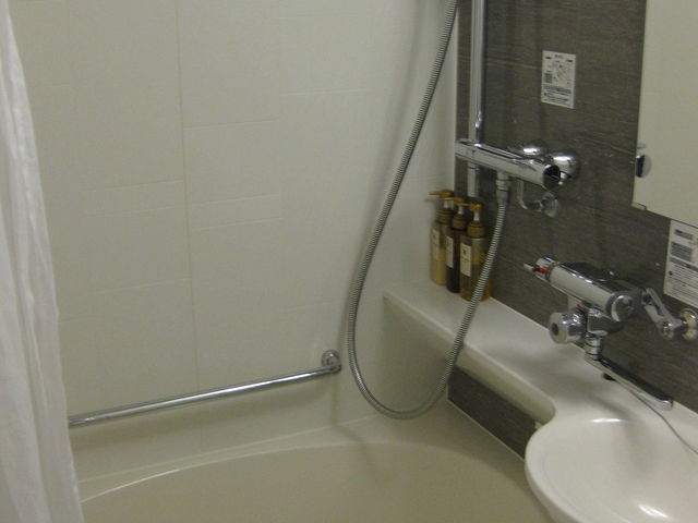 �o�X���[���@�������L���o�X�^�u�ŉ��K����_���K�[�f���p���X