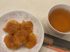 �T����������� ���{��X�ւ̓��e�ʐ^1