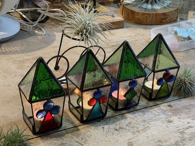 �K���X�̐F���킹�̎��A���N���N���܂����B_Stainedglass Pastel