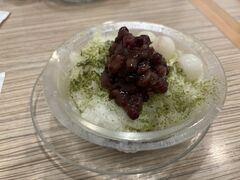 �s��������̉p���� �i���� ��ې_�˓X�̓��e�ʐ^1