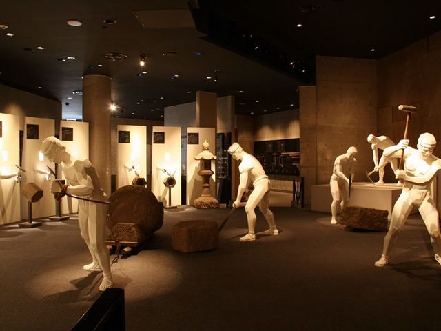 ~[WȀݓWB_jg~[WA҃Xg[