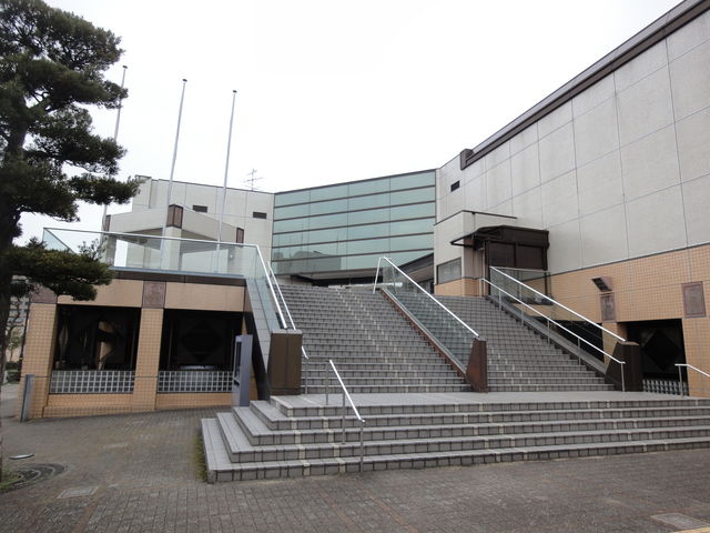 �喴�c�s�� �O�r�J���^�E���j������