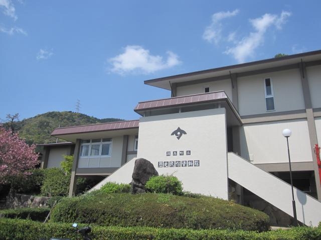 ���j���������ف@�O��_�{�b�������j����������