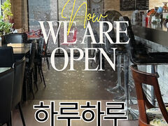 �u���[���[���_�C�j���O BLUE MOON DINING�̎ʐ^1