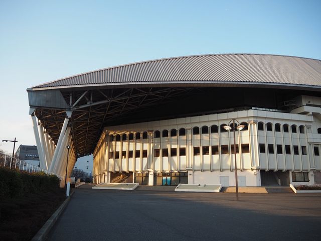 �L���R���V�A��