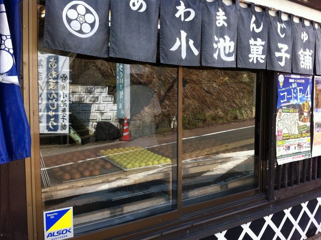 ���r�َq��