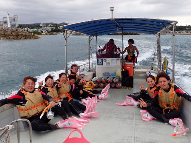 �ݐ؃{�[�g�ŃV���m�[�P�����O�ɏo���I_Pro�@Scuba�@Team�@SEALs