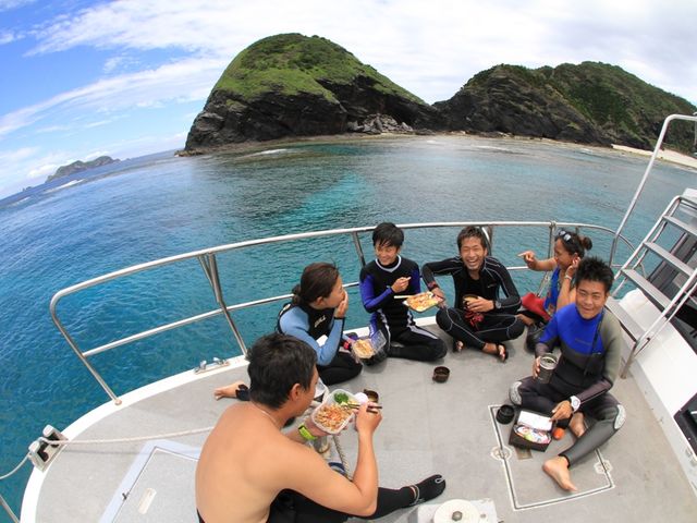 �������񉫓�E�c�Ǌԏ����G���A���R�~�N�ԃ����L���O7�N�A����P�ʁ��}������厏�Ń��[�U�[�]��11�N�A����P�ʁ�_�}�����N���u �x���[ �ߔe�X