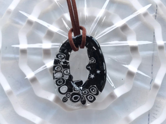 �x�l�`�A���O���X�A�N�Z�T���[�̌���i_ROSE GLASS GALLERY