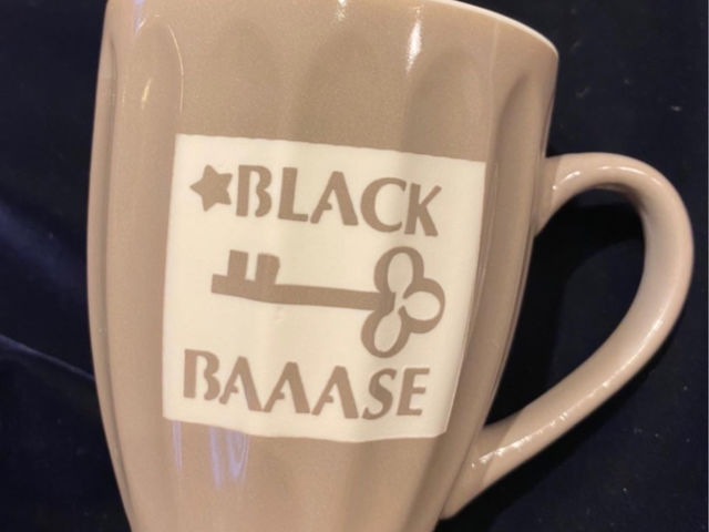 �T���h�u���X�g�̌���i�A����}�O�J�b�v_ROSE GLASS GALLERY