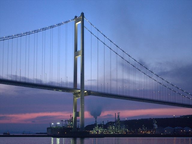 �[�Ă��Ɣ����勴_�X�^�[�}����