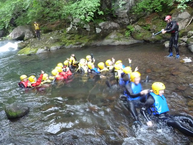 �x�ǖ�A�E�g�h�A�N���u�u�ӂ�ځv