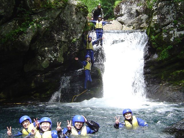 �x�ǖ�A�E�g�h�A�N���u�u�ӂ�ځv